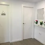 Atico 90m De Terraza, Jacuzzi Privado Y Cargador De Coche Electrico En Cabria, 公寓