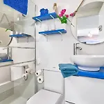 Atico 90m De Terraza, Jacuzzi Privado Y Cargador De Coche Electrico En Cabria, 公寓