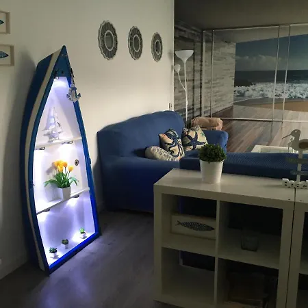 Apartment Atico 90m De Terraza, Jacuzzi Privado Y Cargador De Coche Electrico En Cabria, *